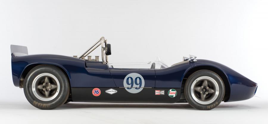  McLaren M1B 1965 года  (фото 1 из 34)